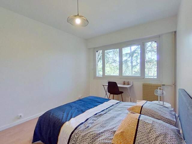 49 rue Professeur Patel Lyon 69009 - Chambre 3  - T6 Meublé - 390 €CC — photo du bien
