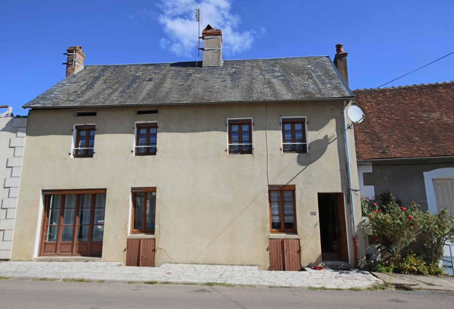 Maison de village avec vue sur les prés — photo 1