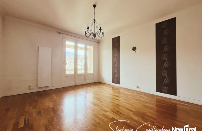 Appartement de type 3 en plein centre ville d'Aix les Bains — photo 3