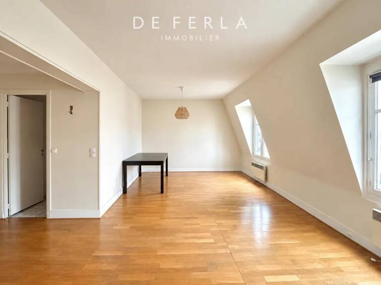 Appartement familial à rénover – Quartier Porte Dauphine, Paris 16 — photo 1