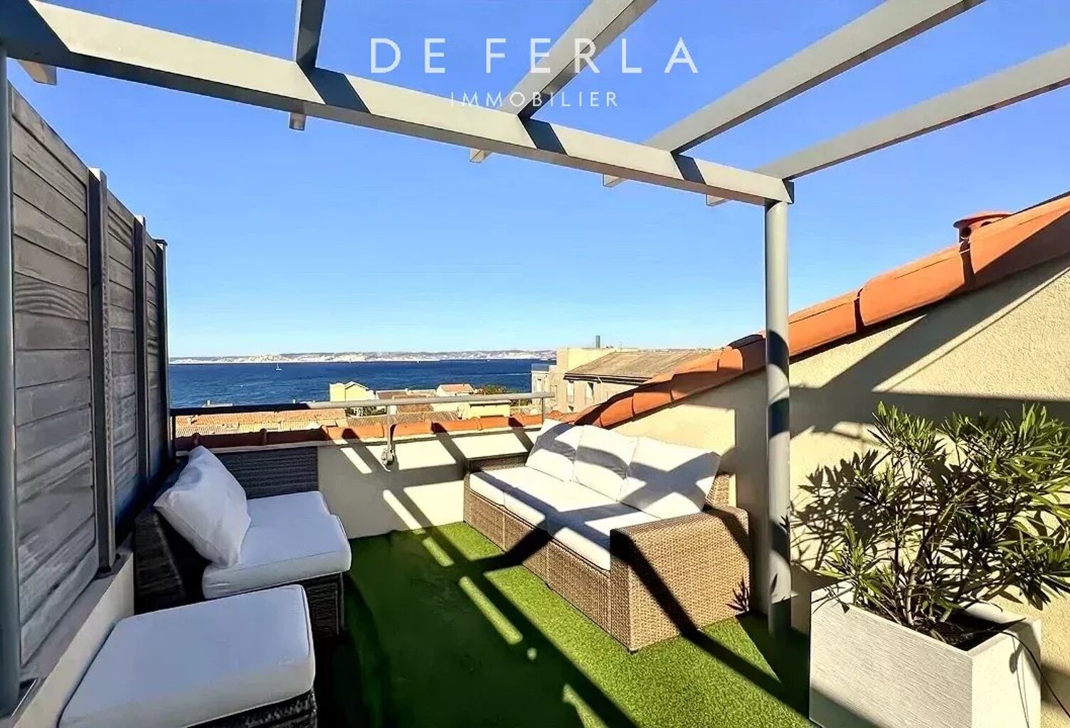 Marseille 8ème luxueux appartement Duplex rooftop vue mer — photo 1