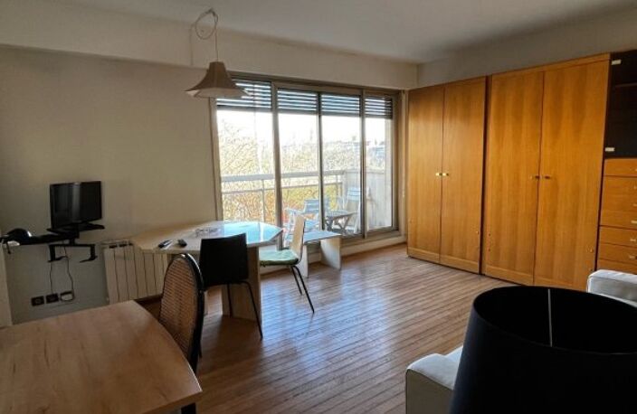 STUDIO - PORTE MAILLOT — photo 2