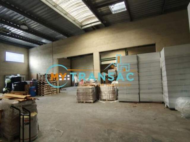 BRIE COMTE ROBERT - MY TRANSAC vous propose des locaux d'activité/stockage à partir de 180m², idéal PME ou Artisan — photo du bien