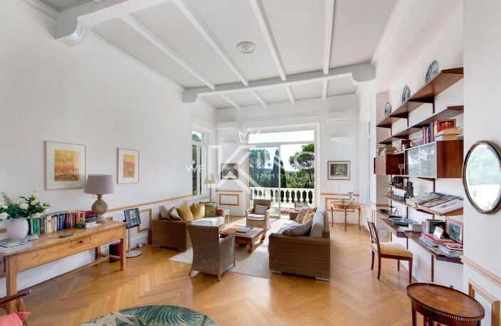 VALESCURE- Appartement  4 pièces de caractère dans une élégante villa d'époque — photo 3