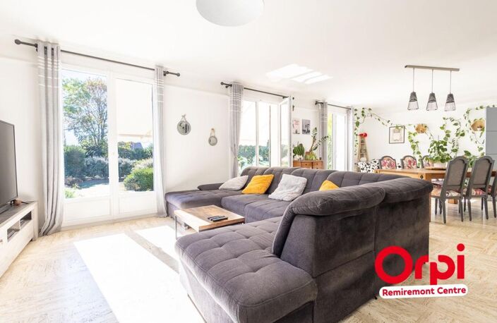 Propriété de caractère de 314 m² avec grande piscine sur 4 500 m² de terrain — photo 3