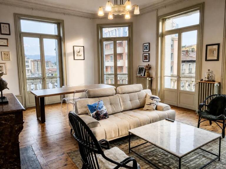 Appartement de 6 pièces de 246 m² à Le Puy-en-Velay — photo 1