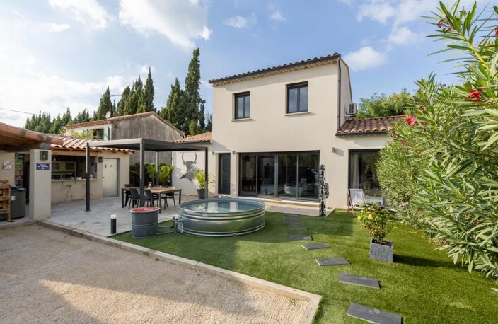 Ensemble immobilier de 2 maisons : Grande maison T5 de 118m2 et seconde maison T4 de 68 m2 — photo 2