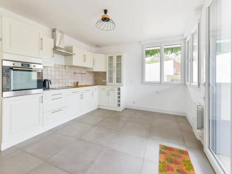 Maison de 8 pièces de 208 m² à Port-Saint-Père — photo 1