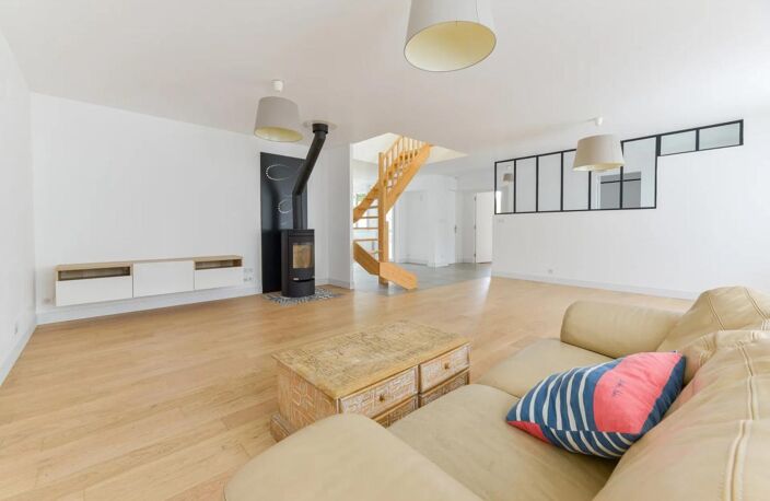 Maison de 8 pièces de 208 m² à Port-Saint-Père — photo 4