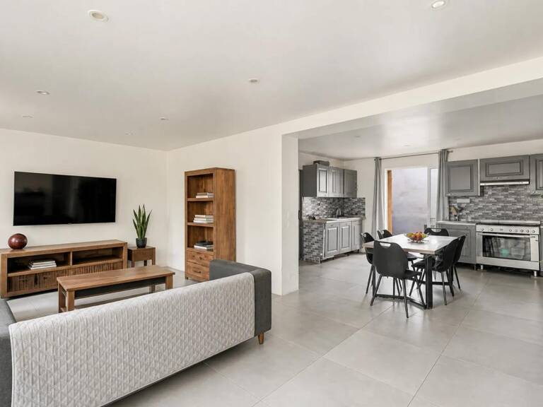 Appartement de 4 pièces de 104 m² à Puget-sur-Argens — photo 1
