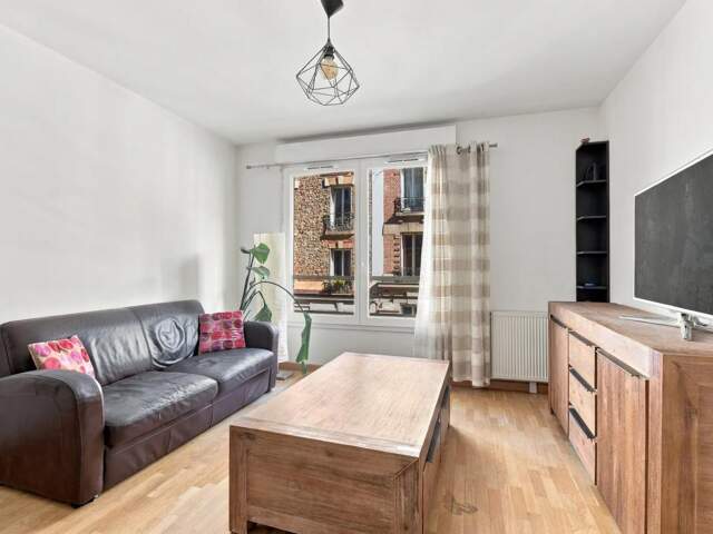 Appartement 3 pièces de 54 m² situé à Pantin — photo du bien