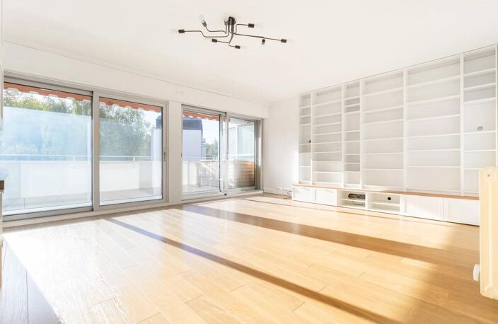 Appartement T3 de 107 m² à Marcq-en-Barœul — photo 2