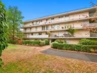 Appartement de 3 pièces de 74 m² à Sèvres Avec Balcon et Parking — photo 2