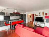 Appartement de 3 pièces de 74 m² à Sèvres Avec Balcon et Parking — photo 3