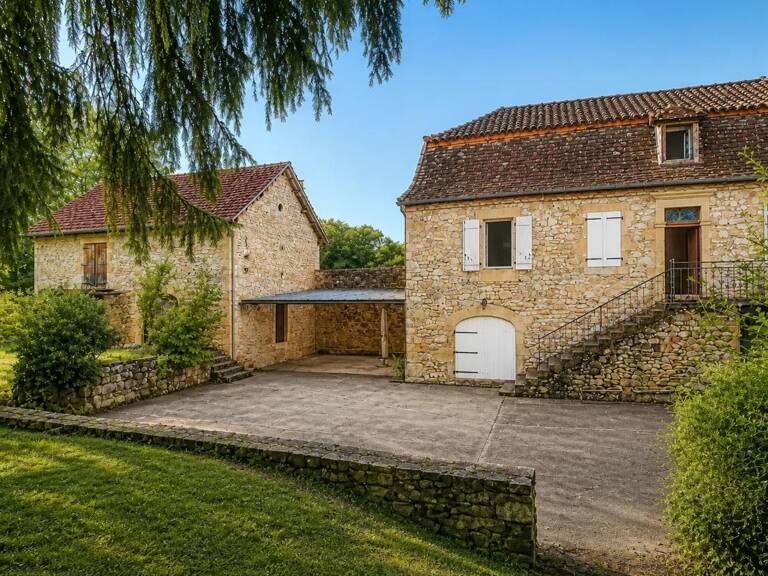 Maison de 4 pièces de 157 m² à Saint-Michel-Loubéjou — photo 1