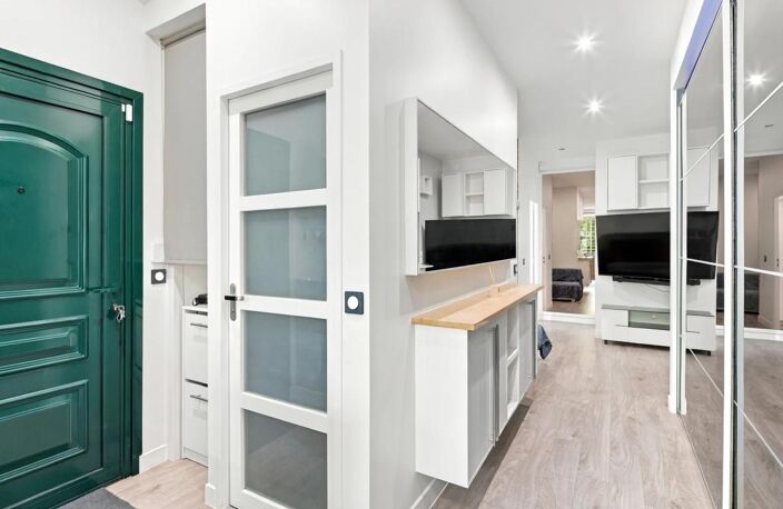 Appartement 3 pièces rénové à proximité des commodités à Oullins — photo 2