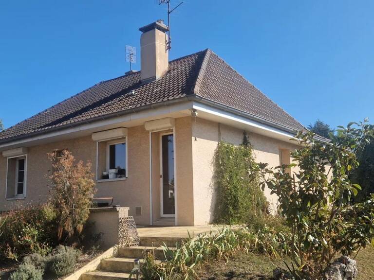 Maison de 6 pièces de 145 m² et d'un sous sol de 105m2 aux Echets (Miribel) — photo 1