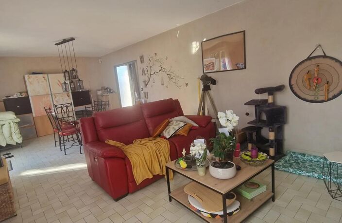 Maison de 6 pièces de 145 m² et d'un sous sol de 105m2 aux Echets (Miribel) — photo 5
