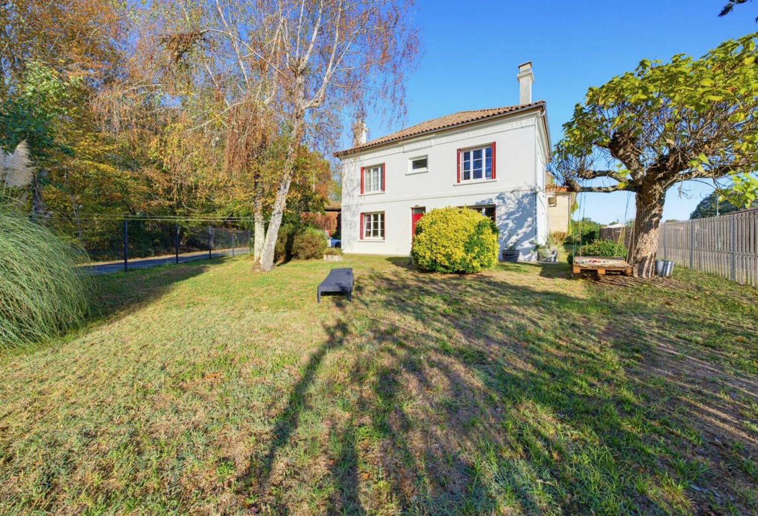 Maison de 5 pièces de 179 m² à Tizac-de-Lapouyade — photo 1