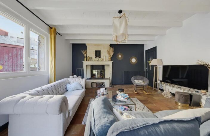 Maison de 5 pièces de 179 m² à Tizac-de-Lapouyade — photo 3