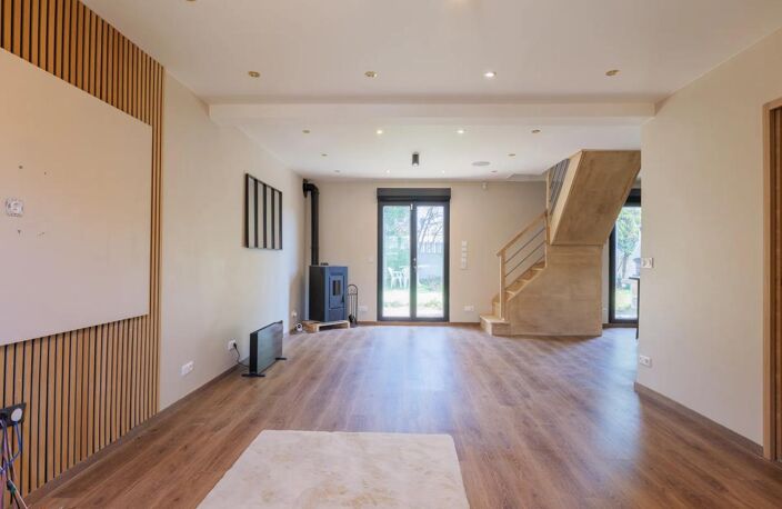 Maison 5 pièces de 91 m² avec jardin et garage – Villepinte — photo 2