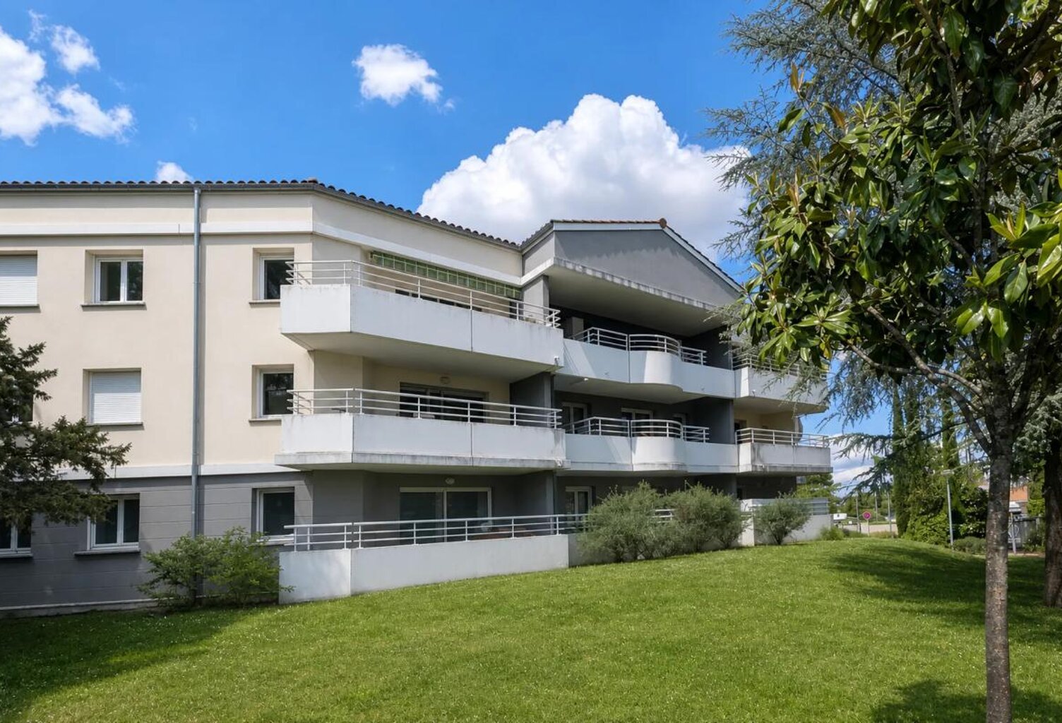 Appartement de 2 pièces de 41 m2 avec terrasse situé à Pessac — photo 1