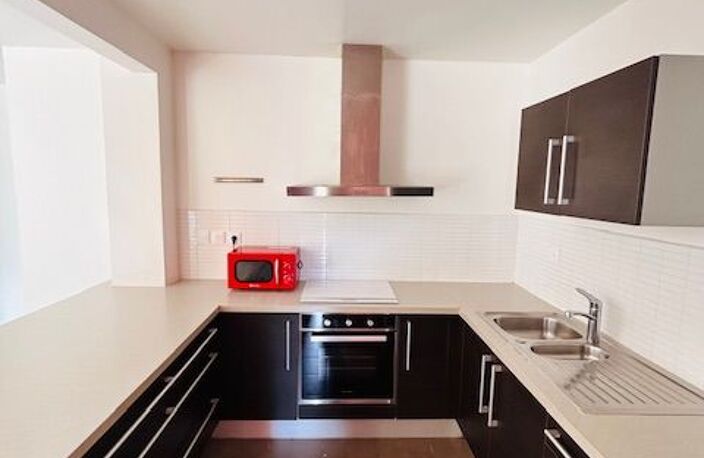 Appartement À Louer — photo 3