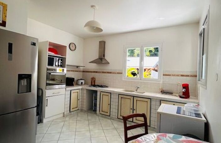 Appartement À Louer — photo 3