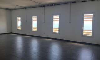 Bureau  106 m² à louer à Saint-Leu (97436)