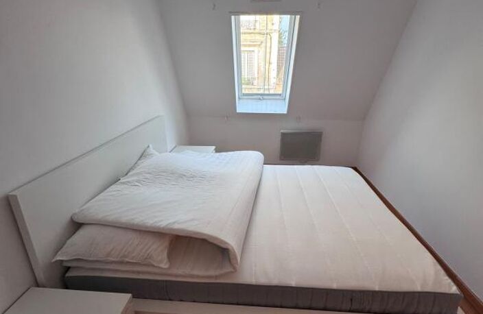 Meublé - Appartement À Louer avec Parking — photo 4