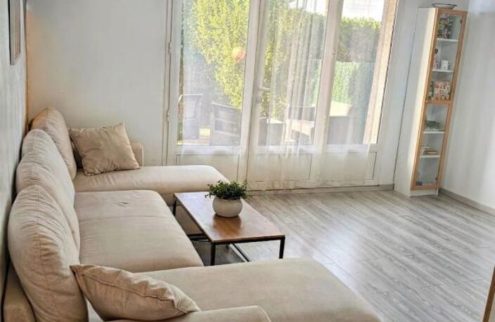 APPARTEMENT TYPE F3 avec TERRASSES 100M2 — photo 4