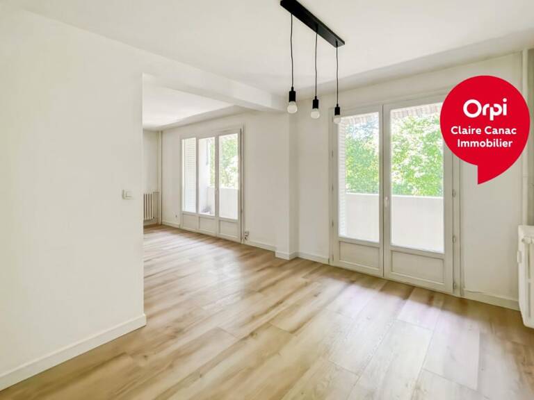 Appartement À Vendre — photo 1