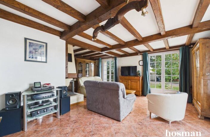 Propriété de 2 maisons (200m² et 73m²) avec piscine et jardin sur une parcelle de 2219m² - Saint-Julien-de-Concelles — photo 4