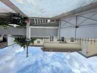 Maison traditionnelle de plain pied avec cave et garage — photo 3