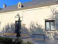 Restigné — Maison bourgeoise de charme avec vue dégagée sur les vignes — photo 2