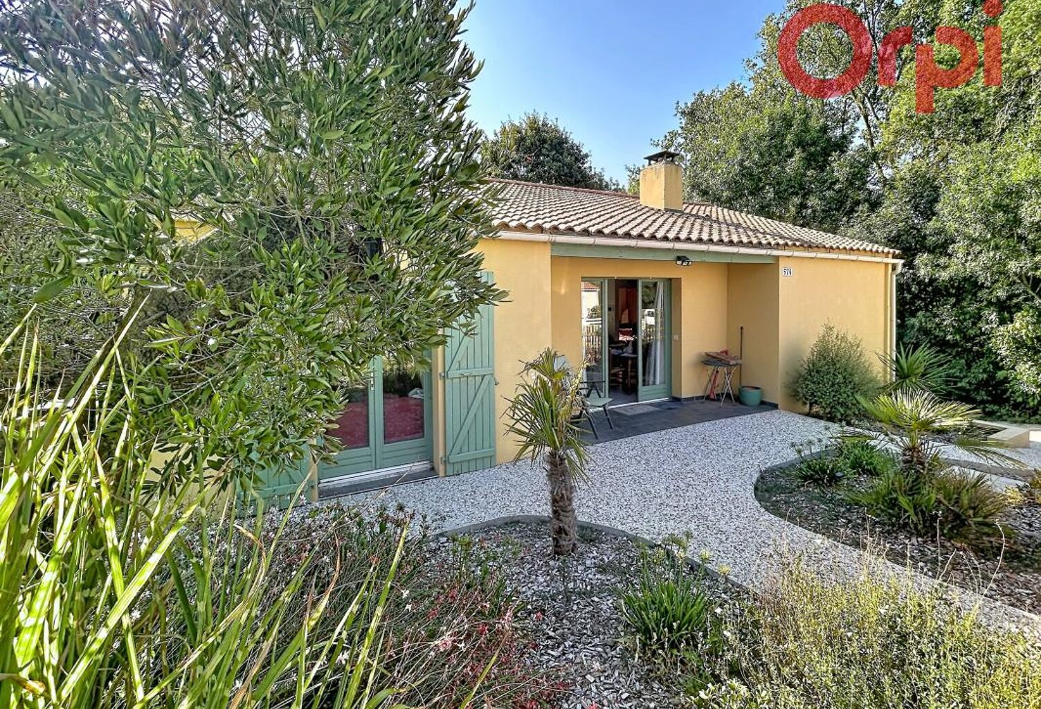 Maison à 2 pas des commerces, 3 chambres, belle parcelle — photo 1