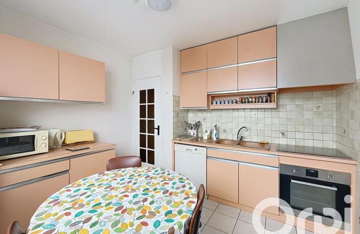 A louer T4 (3 chambres) meublé au 83 Rue Philippe FABIA 69008 LYON — photo 5