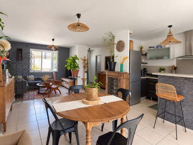Maison À Vendre — photo du bien