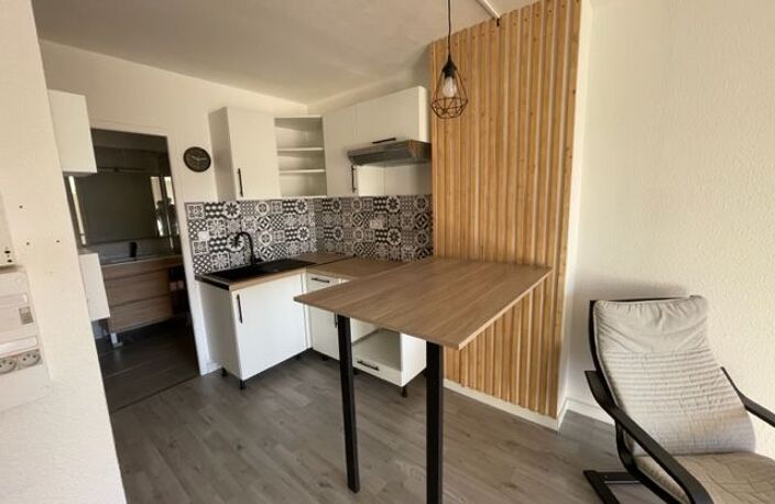 Appartement Montpellier 1 pièce(s) 27.49 m2 — photo 2