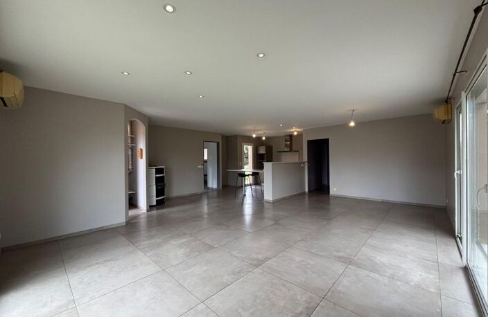 Maison 4 chambres à louer — photo 3
