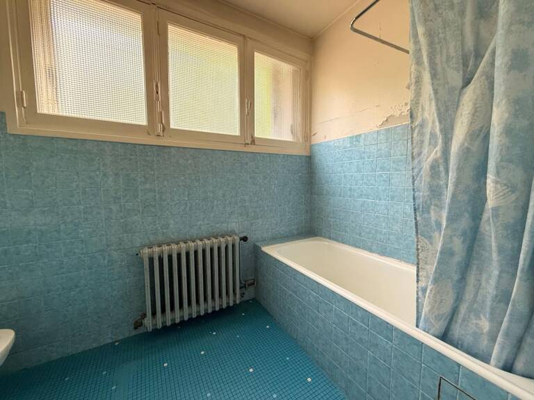 Maison À Vendre — photo 1