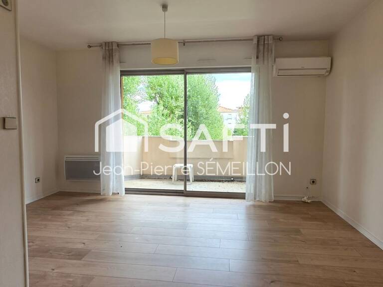 Studio lumineux, climatisation, terrasse, parking — photo 1