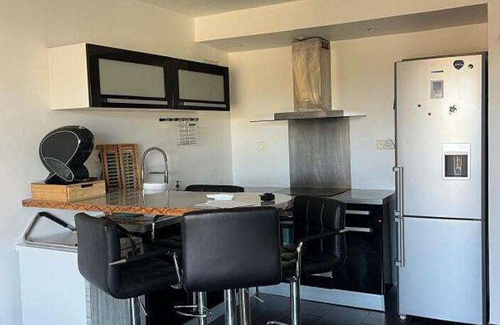 Appartement À Louer T2 Meublé La Seyne sur mer — photo 4