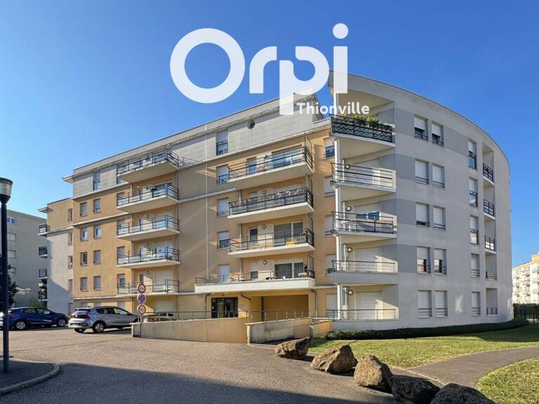 Appartement F4 2 chambres Garage balcon — photo 1