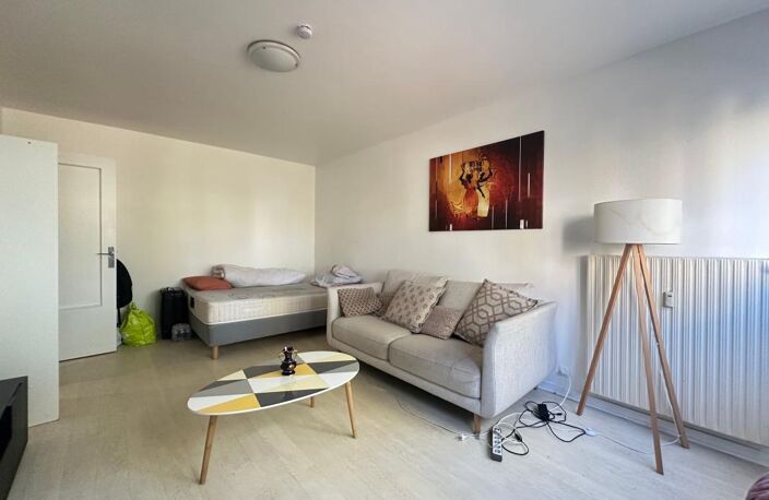 Appartement À Vendre — photo 2