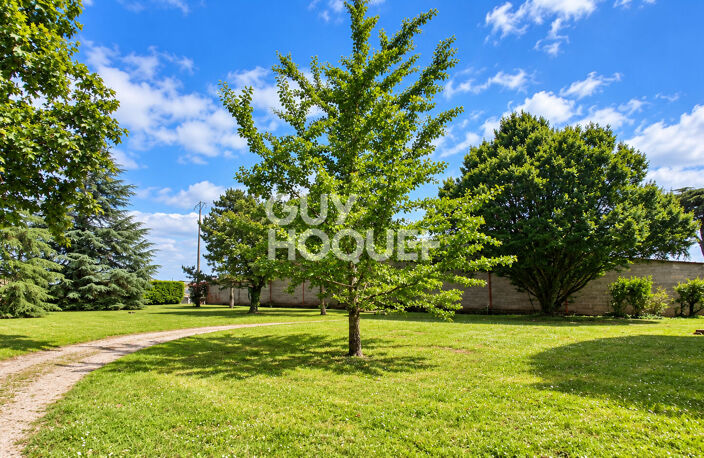 Maison de Charme? Terrain de 5 260 m² ? Fort Potentiel — photo 3