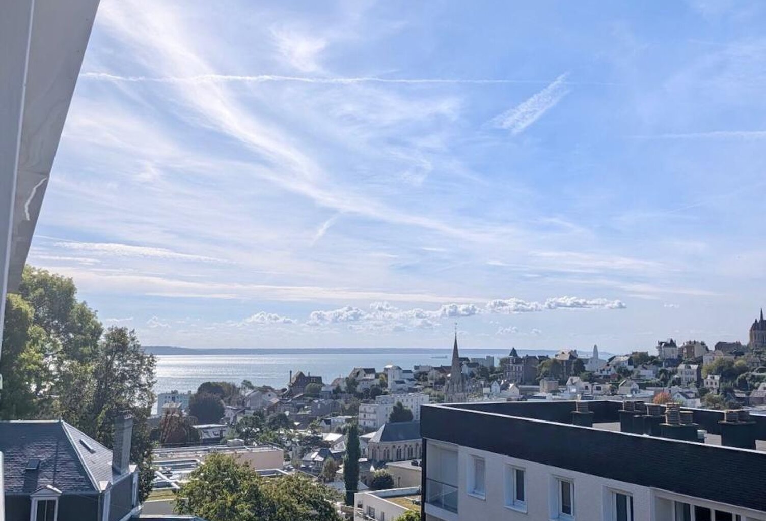 À louer – Bel appartement F3 avec échappée mer — photo 1
