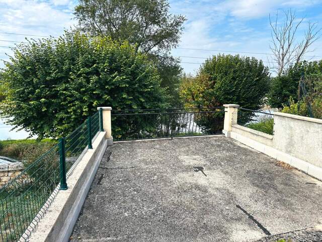Maison À Vendre — photo du bien