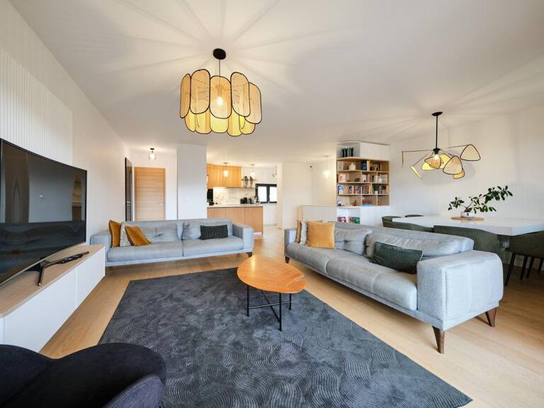 Appartement À Vendre — photo 1