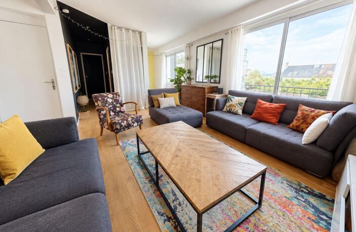 CARQUEFOU HYPER-CENTRE – APPARTEMENT DUPLEX 134 M² – 4 CHAMBRES – TERRASSE SANS AUCUN VIS-À-VIS — photo 2